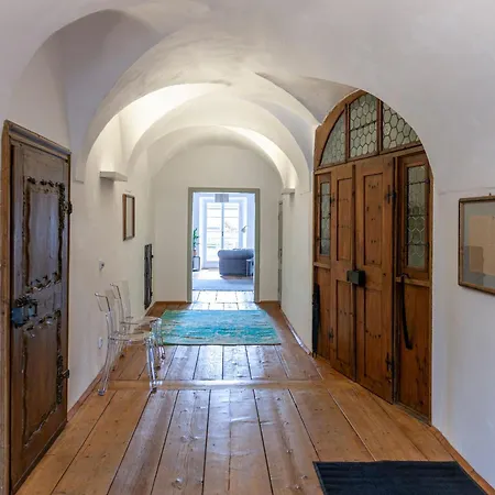 Im Lidlhaus, Esplanade - Your Austrian * Bad Ischl